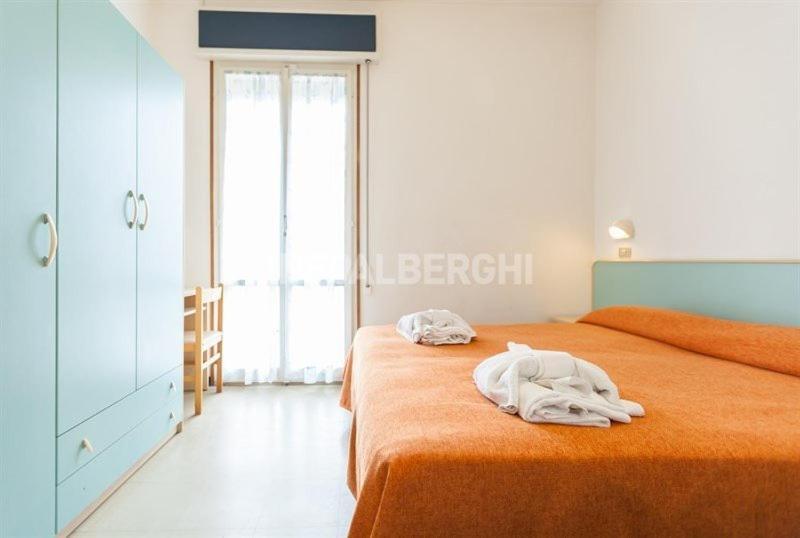 Hotel Paradiso リミニ エクステリア 写真