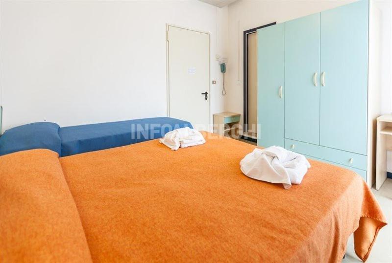 Hotel Paradiso リミニ エクステリア 写真