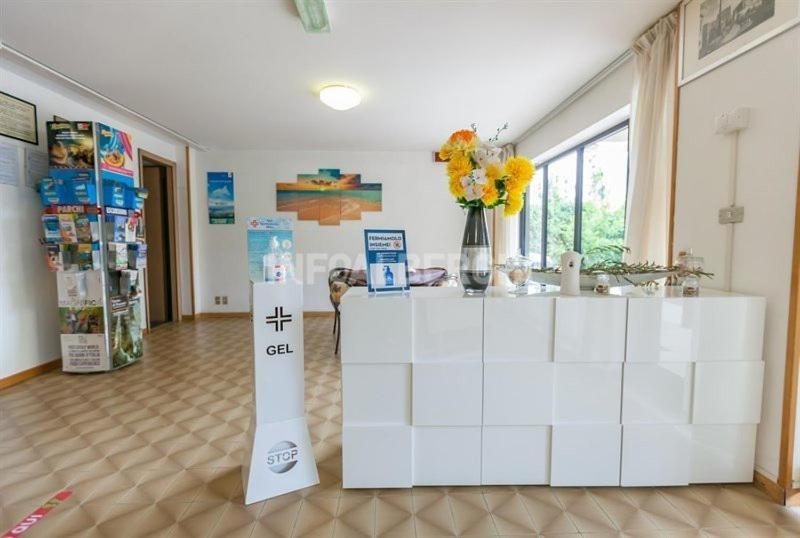 Hotel Paradiso リミニ エクステリア 写真